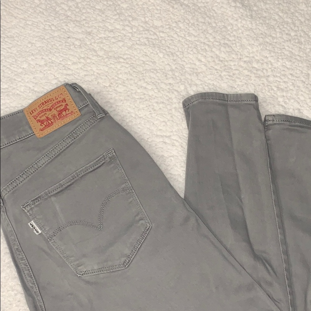Light Grey Levi’s